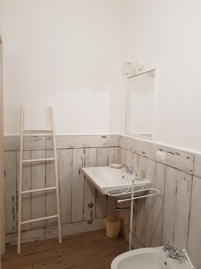 ホテル Casale Cisanello ピサ エクステリア 写真